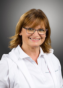 Veronika Skof 